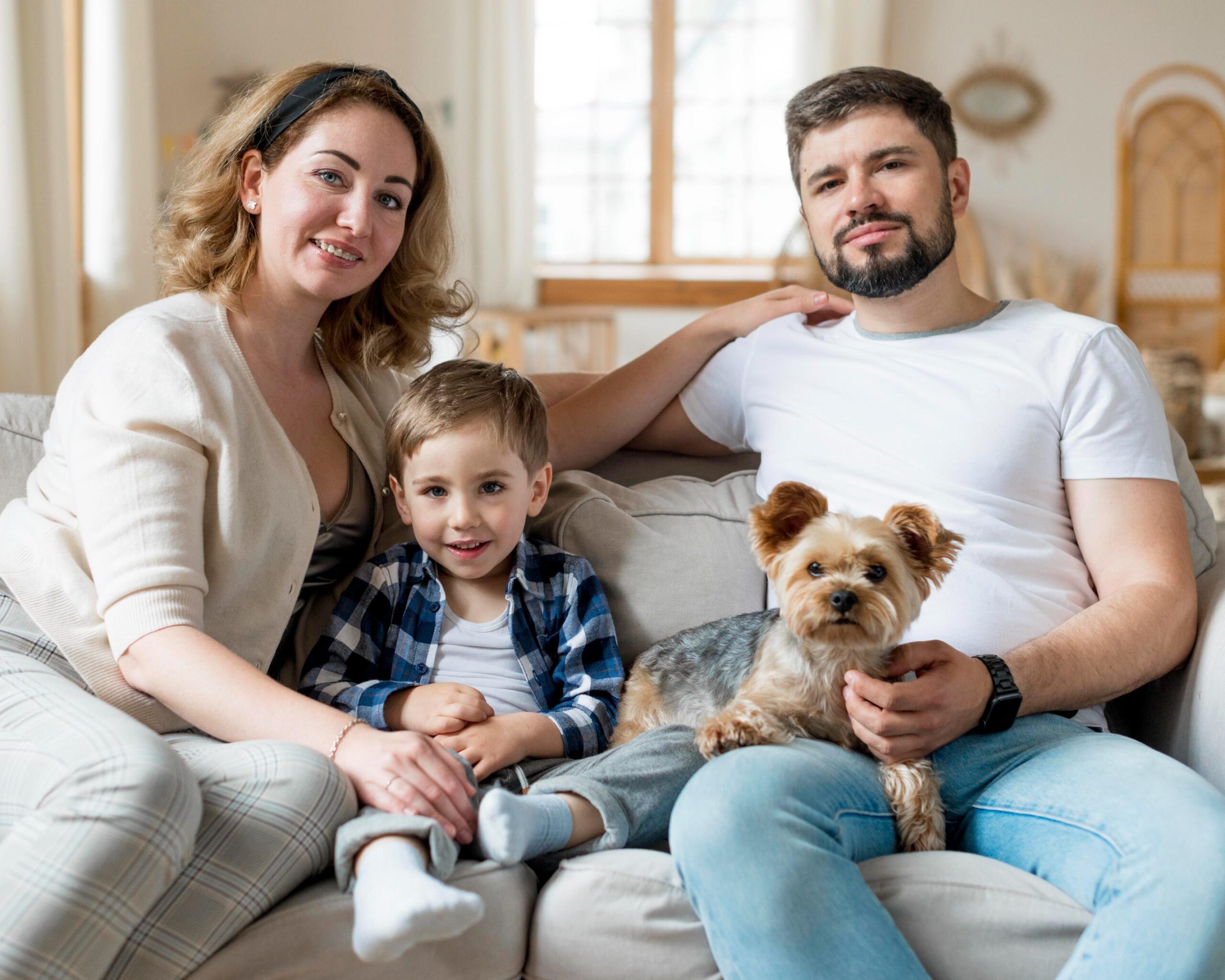 happy-family-dog-staying-indoors (1)
